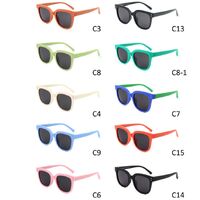 Polarized silicone sunglasses with UV400 protection for kids with case T11084