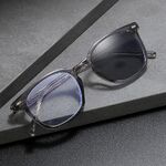 Photochromic plastic glasses with protection Blue Cut KY007变色平光