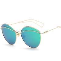 Polarized sunglasses with UV400 protection F8619