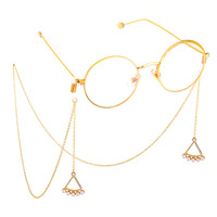 Metal non-slip chain, with pendant triangle with pearl, for glasses and masks GL246