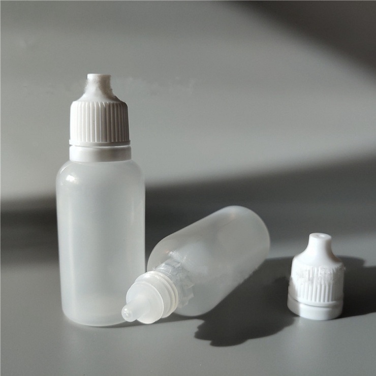 15 ml bottle with dispenser for eye drops DP-005