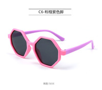 Polarized silicone sunglasses with UV400 protection for kids T11023