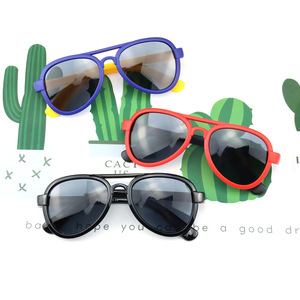 Polarized silicone sunglasses with UV400 protection for kids T1759