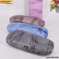 Glasses case W21040