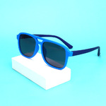 Детские силиконовые солнцезащитные поляризационные очки с защитой UV400 T11025