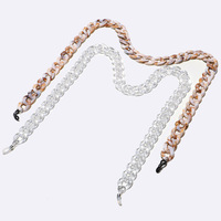 Set of two glasses chain with color hearts and daisies GM055