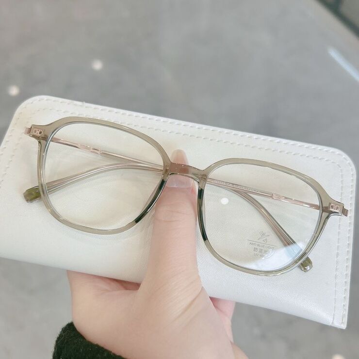 Оправа пластиковая из материала TR90 с линзами Blue Ray Cut MAMO M3728