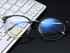 Glasses with Blue Block protection C-9196