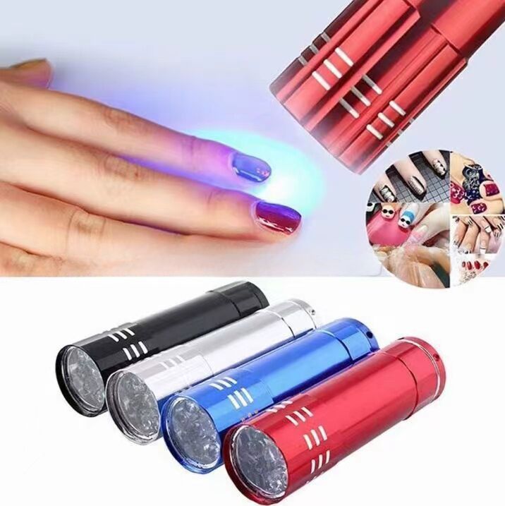 Фонарик-тестер светодиодный ультрафиолетовый для проверки и демонстрации фотохромных линз и очков