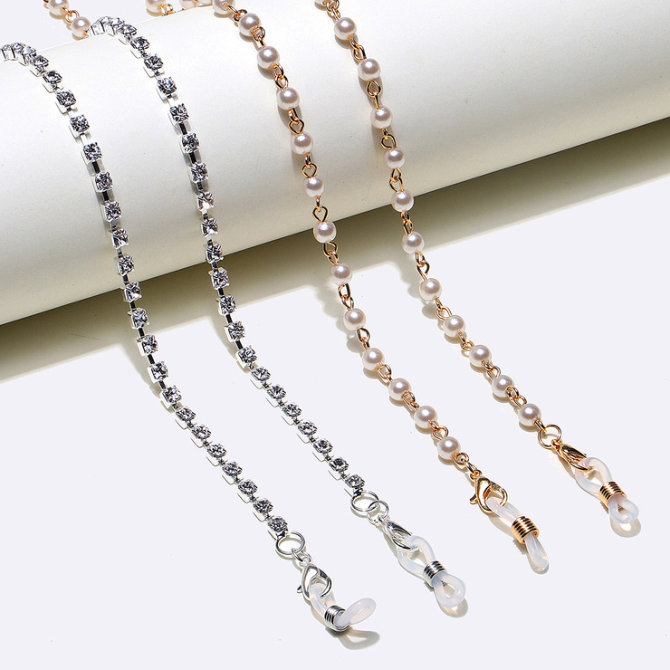 Glasses chain with hearts GM057