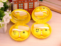 Kit for soft contact lenses (Kits for contact lenses) O7702