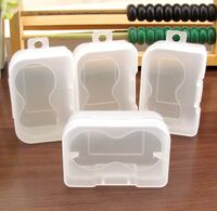 Universal box for storing contact lenses 9998