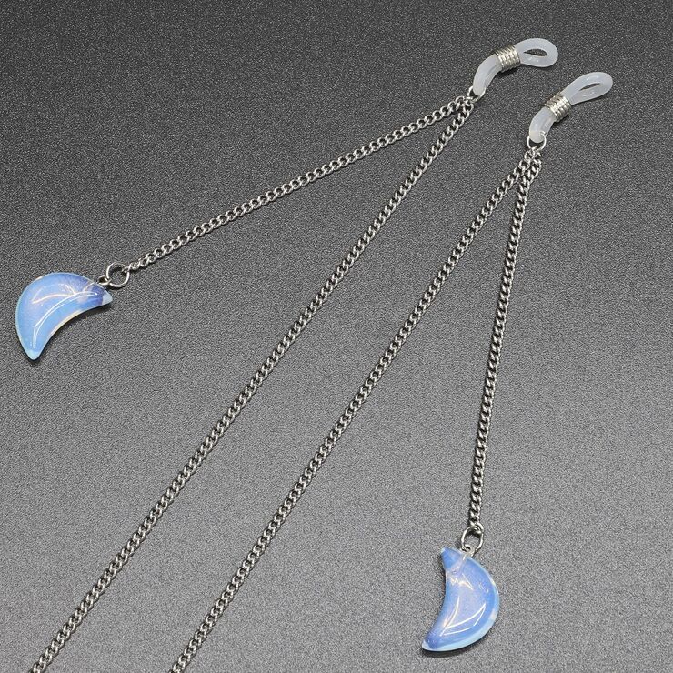 Silver-colored metal non-slip chain, with pendant opal moon, for glasses and masks GS023