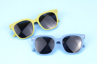 Polarized silicone sunglasses with UV400 protection for kids T11070
