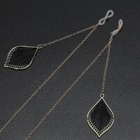 Gold-colored metal non-slip chain, with pendant wire leaf, for glasses and masks GL637