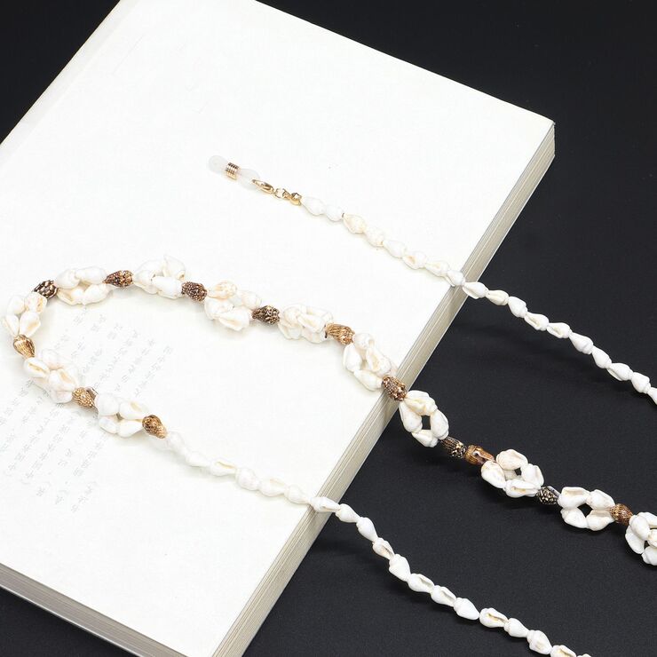 Gold-colored metal non-slip chain, with shell, for glasses and masks GL342