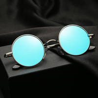 Polarized sunglasses with UV400 protection F8707