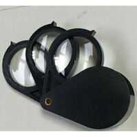 Folding magnifier with three lenses YJ7003, diameter 30 mm, magnification X5/X10/X15