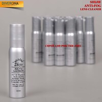 Double action lens cleaner, the surface is cleaned and does not fog up after temperature changing