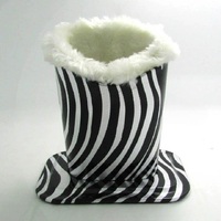 Eyeglasses and accessories plush case stand holder H001-HE