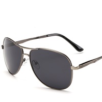 Polarized sunglasses with UV400 protection F6036