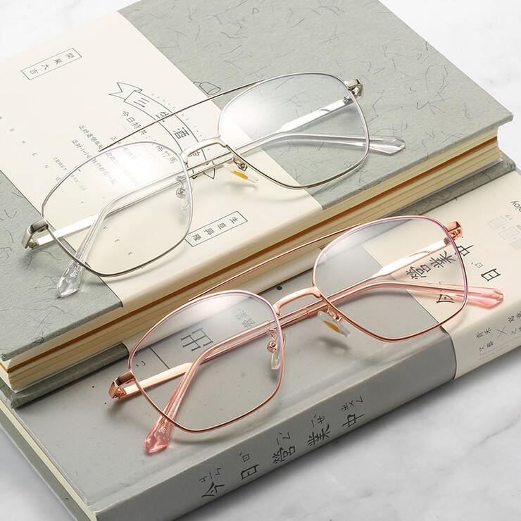 Metal eyeglasses V8612 with blue ray cut protection, diopters from 0.00 to -6.00, not centered 