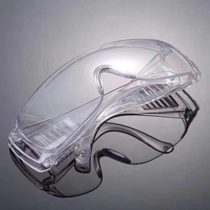 Очки защитные пластиковые прозрачные с покрытием anti-fog и без
