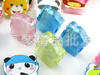 Kit for soft contact lenses (Kits for contact lenses) JH889HQ00