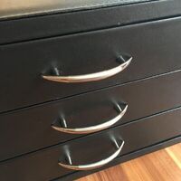 Офисный бокс настольный - витрина для оправ и очков, с фланелевой подкладкой, на 24 места JS-C207