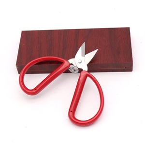 Sharp scissors for cutting fishing line, small burrs, ribbons 11.5 cm