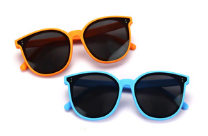 Polarized silicone sunglasses with UV400 protection for kids T22079