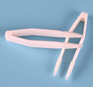 Пинцеты 5,8 см с силиконовыми наконечниками для работы с контактными линзами 单个镊子DJ-1