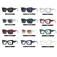 Пластиковые женские солнцезащитные очки Elit 9137-EL