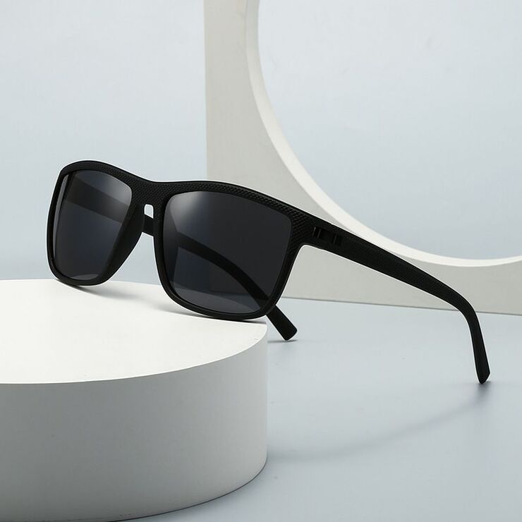 Пластиковые поляризационные солнцезащитные очки Elit 3806-EL