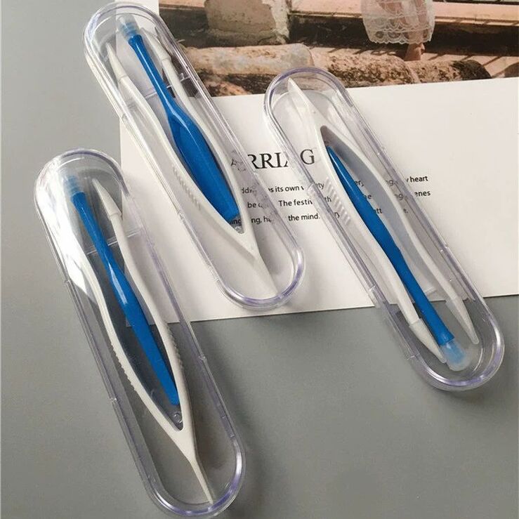 Набор из пинцета и палочки-присоки для работы с контактными линзами в индивидуальной упаковке