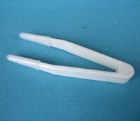 Пинцеты, длина 5 см, с силиконовыми наконечниками, для работы с контактными линзами, синий цвет QZ-2-1, заказ от 200 штук