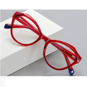 Оправа пластиковая из материала TR-90 с флексом FOCUS FCS2141