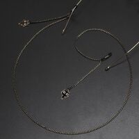 Black-colored metal non-slip chain, with pendant cat, for glasses and masks GL500