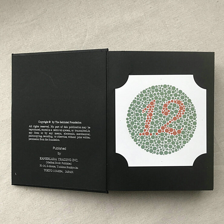 Set of 38 test charts for the color blindness diagnosis