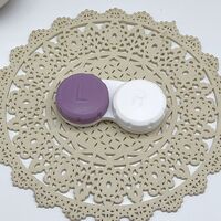 Contact lens case J015