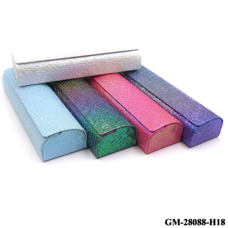 Magnetic glasses case GM-28088-H18