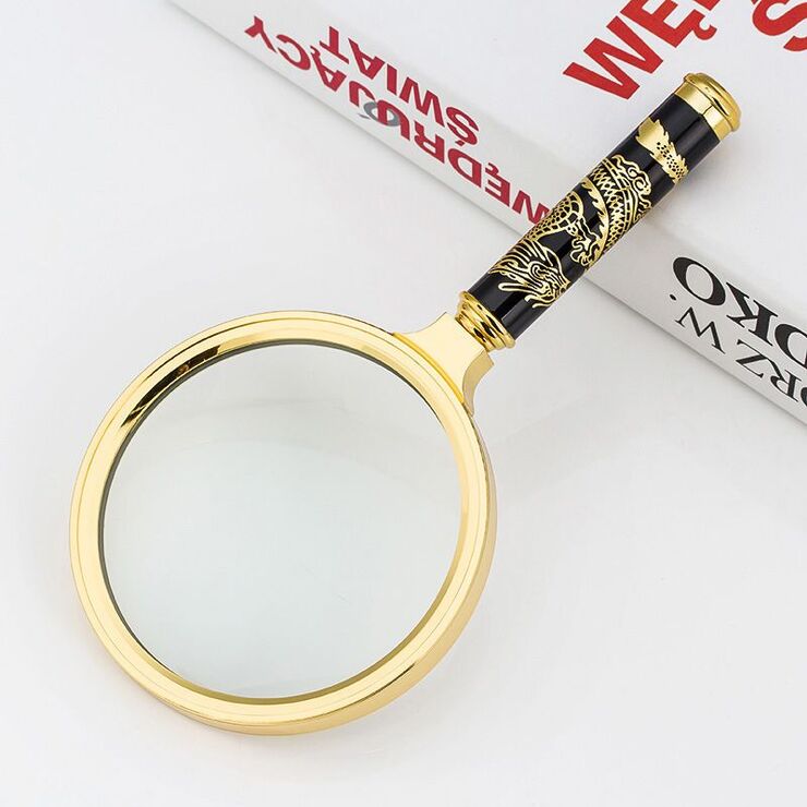 Magnifier, magnifying glass with a handle with a dragon pattern S龙柄100-XX, diameter: 100 mm, magnification: 5X