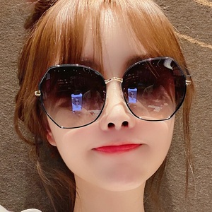 Polarized sunglasses with UV400 protection FENQI F8063