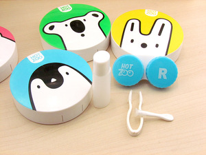 Kit for soft contact lenses  A8013