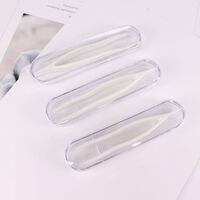 Пинцет пластиковый в индивидуальной упаковке в коробочке 