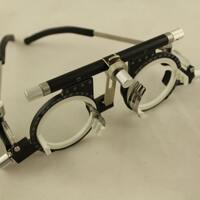 Оправа пробная универсальная для подбора очков 繁体试镜架 TUH2811