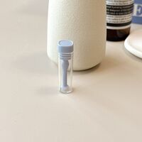 Присоска силиконовая для снятия жестких контактных линз 八色硅胶吸棒