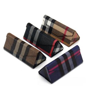 Sunglasses and eyeglasses hard shell case HD20228900