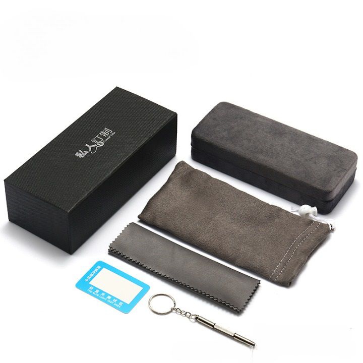 Sunglasses and eyeglasses hard shell case + extra kit HD202205890