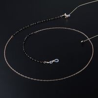 Gold-colored metal non-slip chain, with black triangle crystal, for glasses and masks GL976